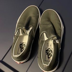 Vans Slip Ons Women’s 7/Men’s 5.5